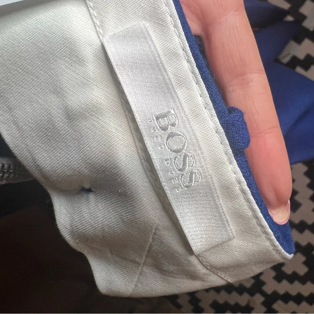 Like new beautiful Hugo boss blue cigarette pants - size 8 - Picture 6 of 7
